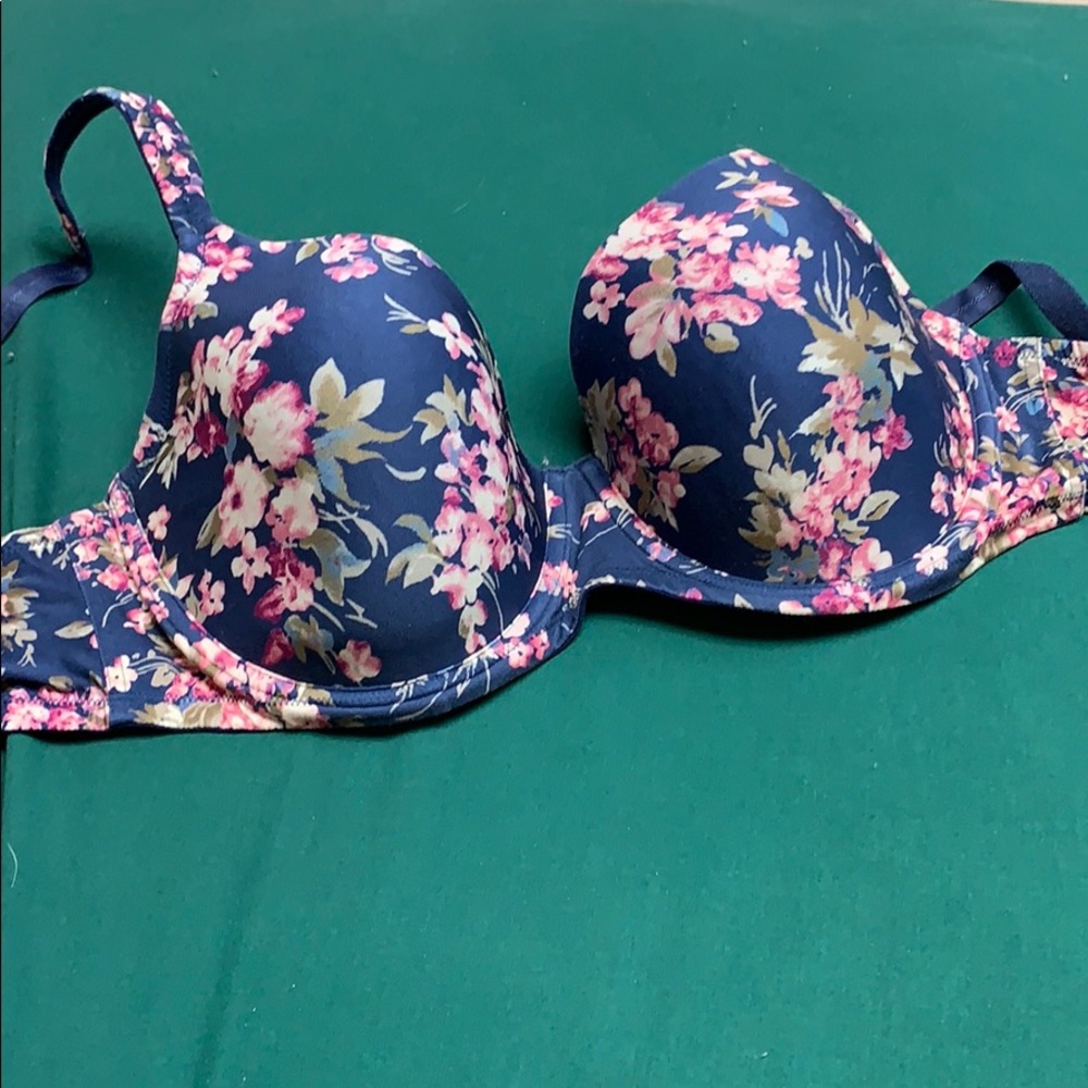 Beautiful Soma Bra!